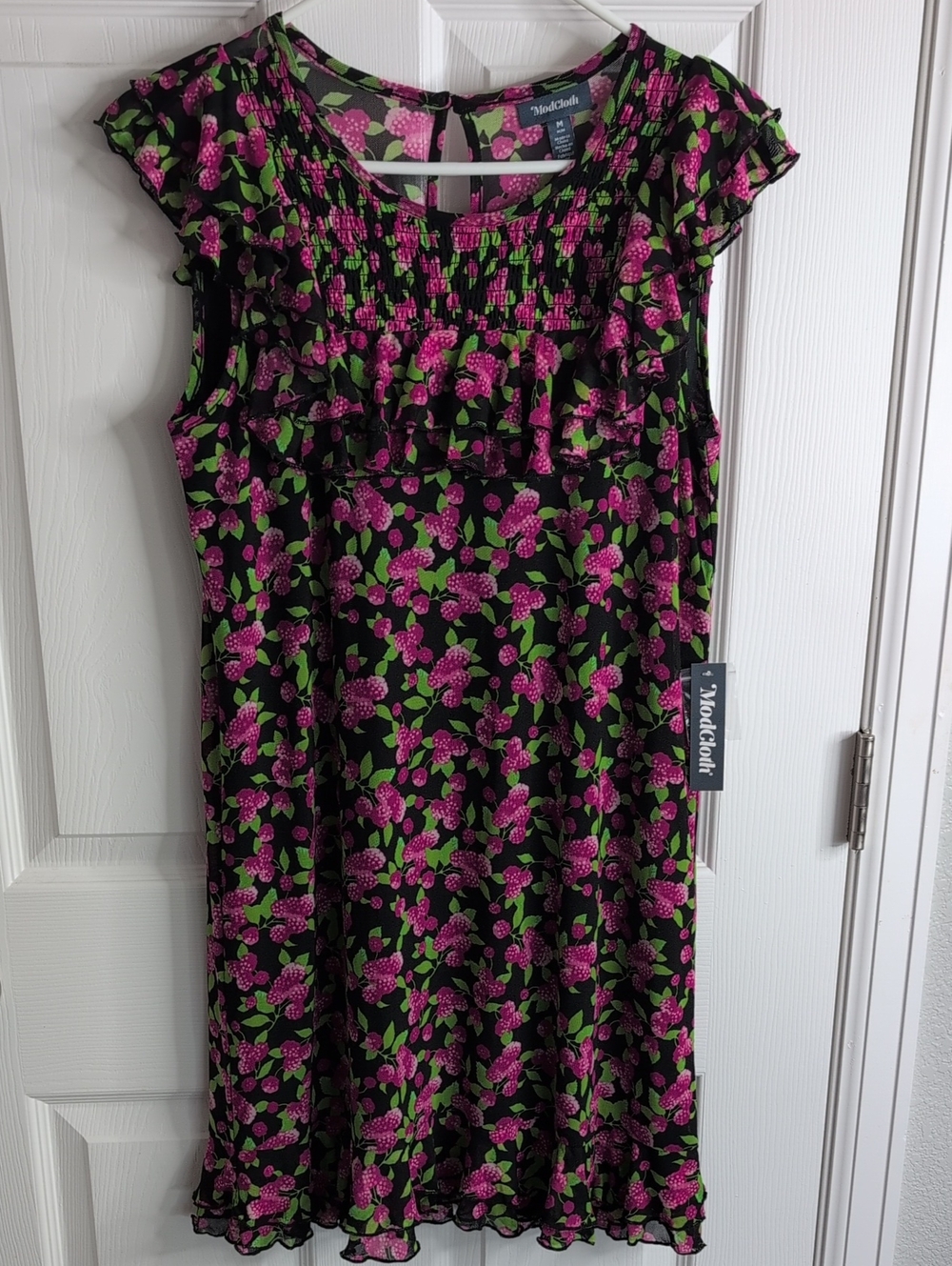Modcloth Black Dress with Pno Berries & Green Leaves Size M
